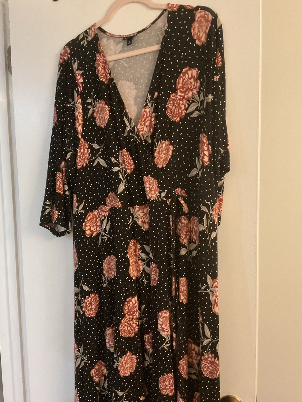 🌸 torrid Black Floral Wrap Dress